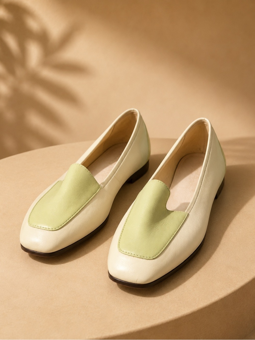 Enzo Angiolini Cream & Light Green Leather Slip-On Loafers 6.5
